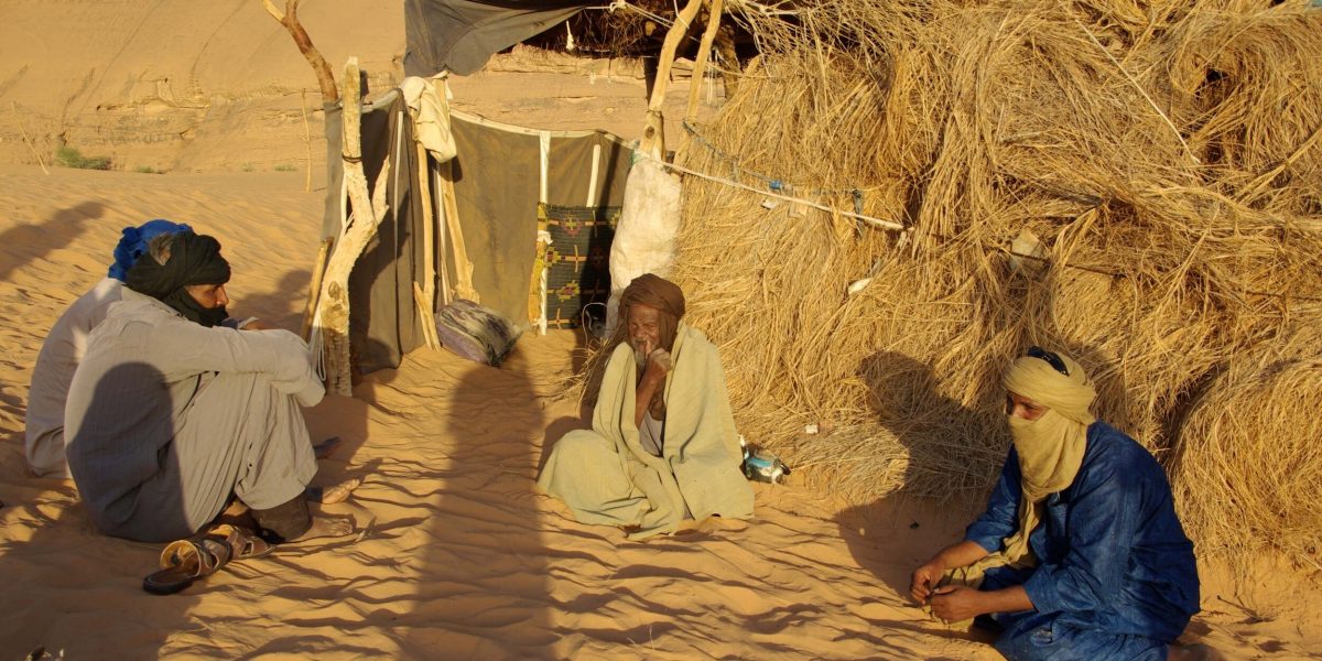6.1.E+-+Tuareg+Peoples+in+Sahara+of+Libya