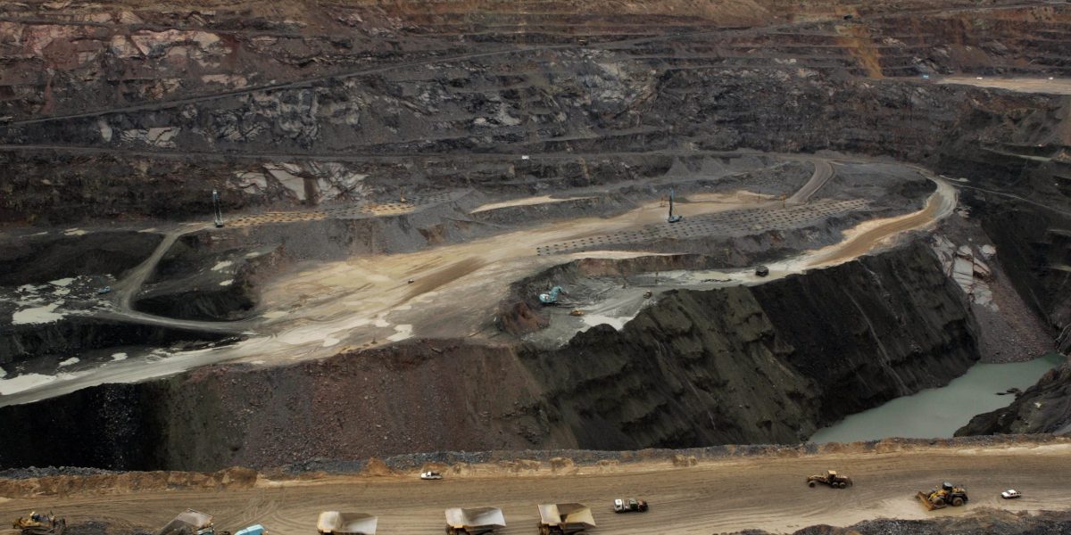 An open pit is seen at a Debswana mine, a joint venture between De Beers and Botswana's government, in Jwaneng, Botswana, Monday March 17, 2008. Botswana's dominance in the world diamond market is to be boosted with the opening of the Diamond Trading Compony Tuesday which will see the much sought-after gemstone being cut and polished in the southern African country. (AP Photo/Themba Hadebe)