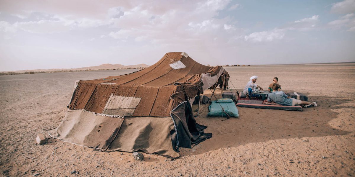 morocco-sahara-desert-berber-tent-1